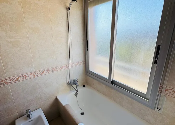 Magnifico Piso Con Piscina Y Terraza Grande Cerca De La Playa *