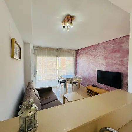 Magnifico Piso Con Piscina Y Terraza Grande Cerca De La Playa