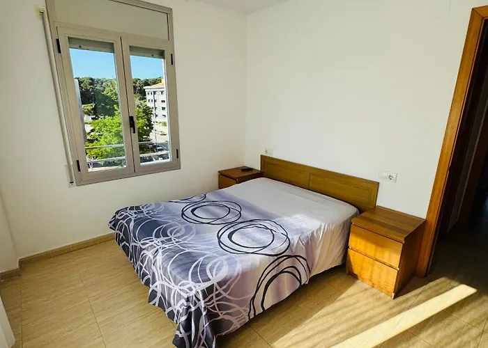 Апартаменти Magnifico Piso Con Piscina Y Terraza Grande Cerca De La Playa Льорет-де-Мар